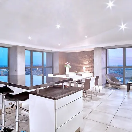 Lofts - Centre Ramblas Apartmanhotel