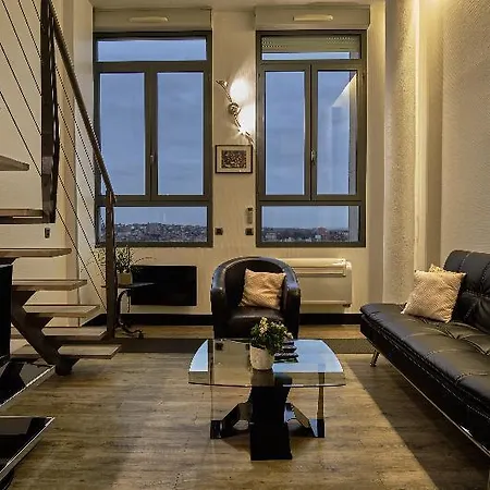 Apartmanhotel Lofts - Centre Ramblas 4*