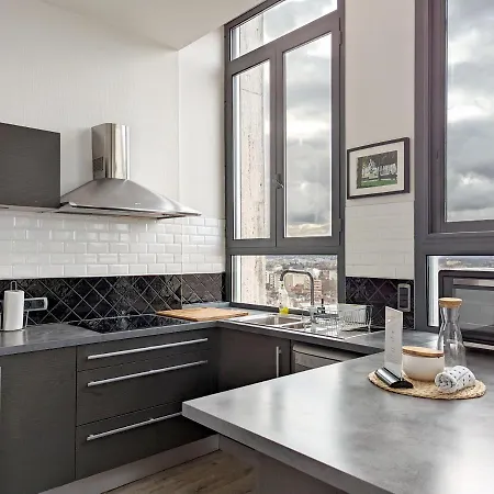 Lofts - Centre Ramblas Apartmanhotel 4*