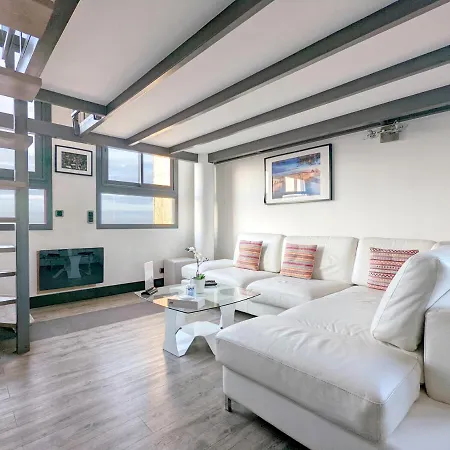 Apartmanhotel Lofts - Centre Ramblas 4*