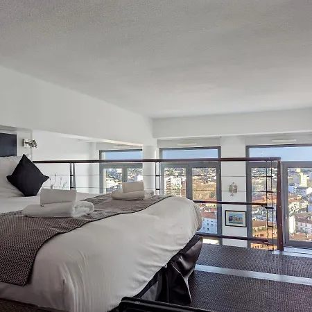 Lofts - Centre Ramblas Apartmanhotel