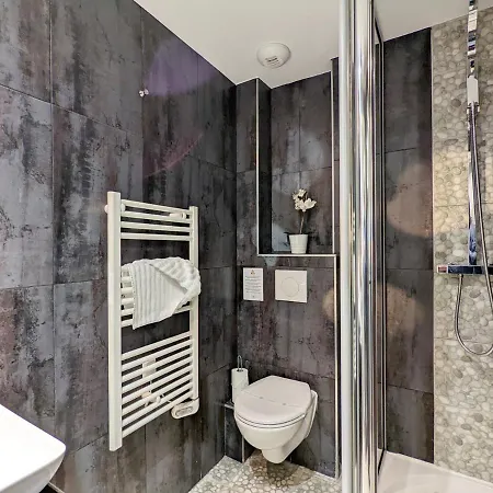Apartmanhotel Lofts - Centre Ramblas 4*