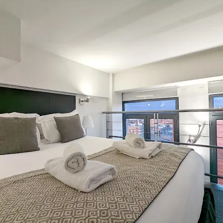 Lofts - Centre Ramblas Lejlighedshotel 4*
